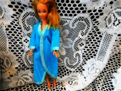 3414 BARBIE 1971 - 72 BLUE SATIN SLUMBER, ROBE NO BELT, SATIN BABY DOLL TOP 